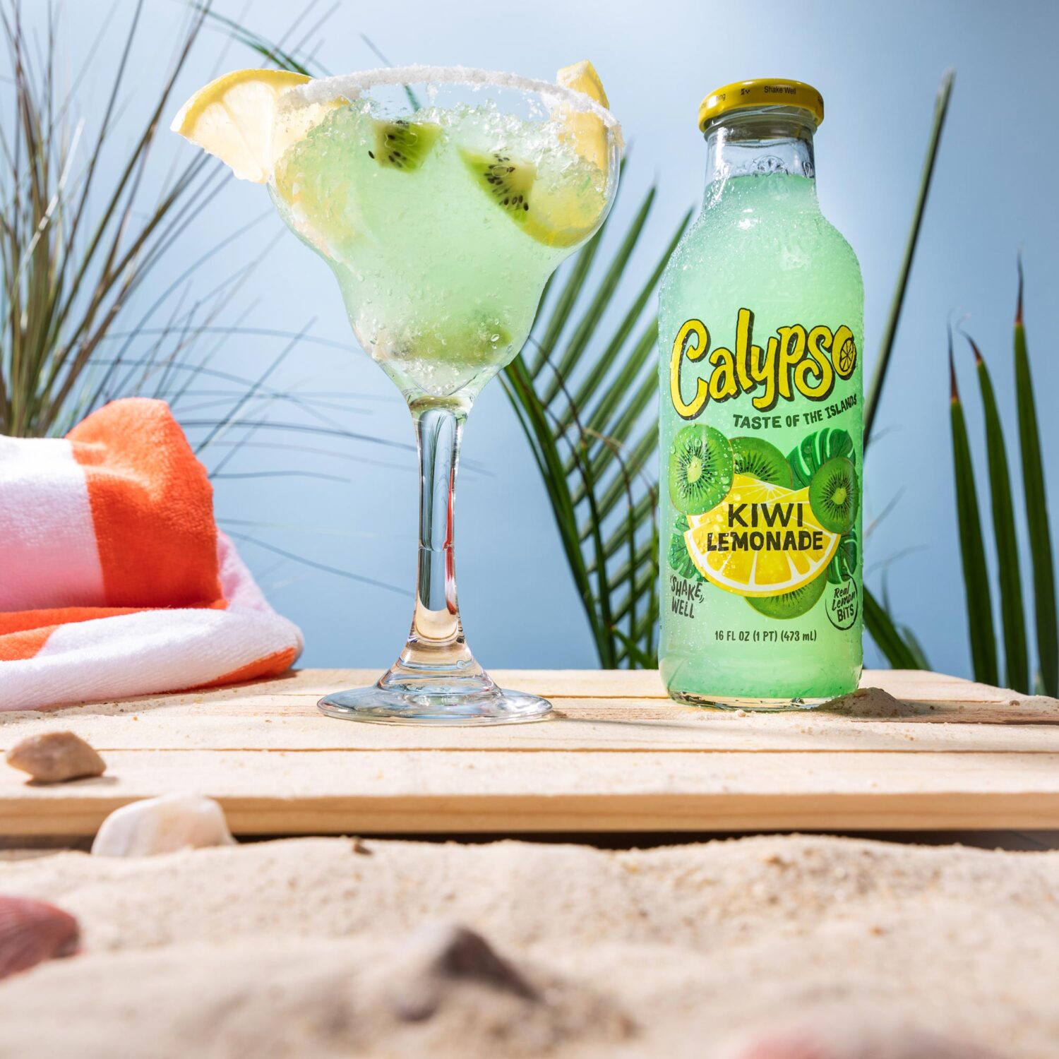 Kiwi Lemonade Margarita on the beach